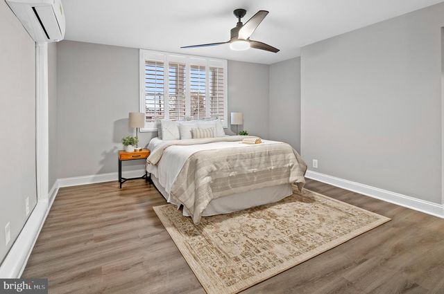 2318 GUILFORD AVE, Baltimore, MD 21218