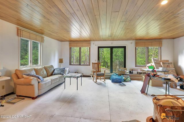 6300 Trappers Trail Road, Anchorage, AK 99516