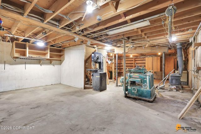 6300 Trappers Trail Road, Anchorage, AK 99516