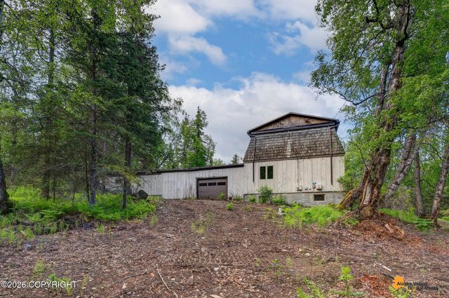 6300 Trappers Trail Road, Anchorage, AK 99516