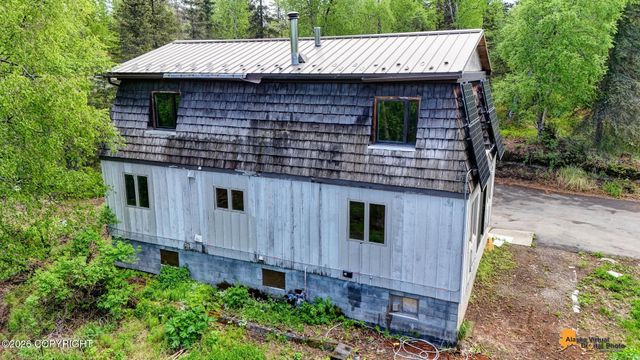 6300 Trappers Trail Road, Anchorage, AK 99516