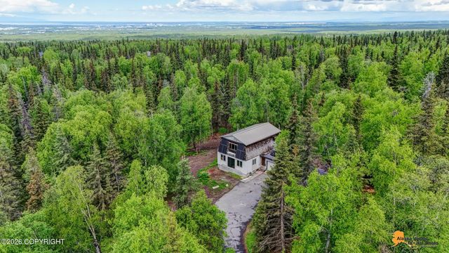 6300 Trappers Trail Road, Anchorage, AK 99516