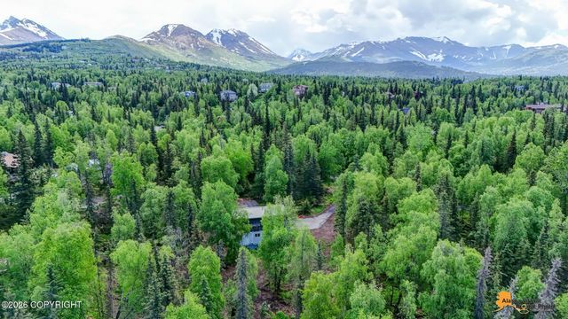 6300 Trappers Trail Road, Anchorage, AK 99516