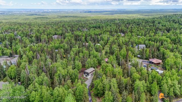 6300 Trappers Trail Road, Anchorage, AK 99516