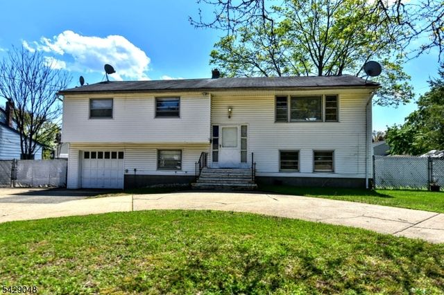 5 Burnside Pl, Wayne Twp., NJ 07470