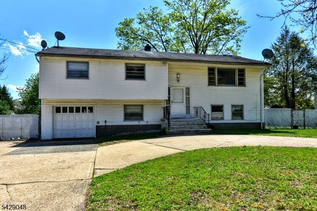 5 Burnside Pl, Wayne Twp., NJ 07470