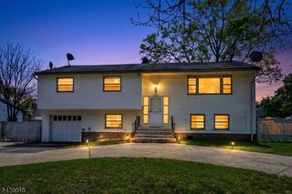 5 Burnside Pl, Wayne Twp., NJ 07470