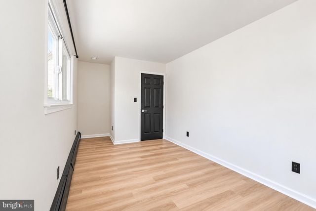 51 FARRELL AVE, Ewing, NJ 08618