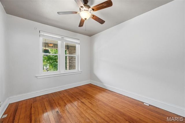 5933 Arsenal Street, St Louis, MO 63139