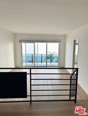 18069 Coastline Drive 9, Malibu, CA 90265