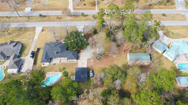 2410 Roman Forest Boulevard, New Caney, TX 77357