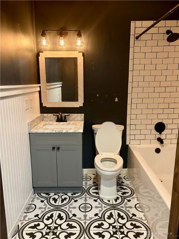 5800 Trenton Franklin Road, Middletown, OH 45042