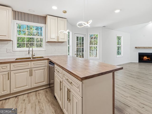 2615 Virginia Cove, Riverdale, GA 30296