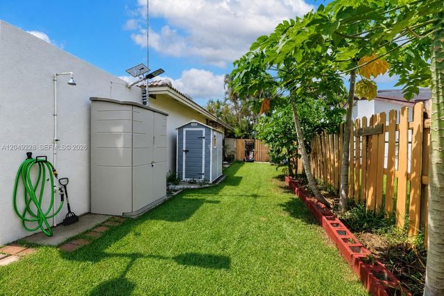 16740 Harbor Court, Weston, FL 33326