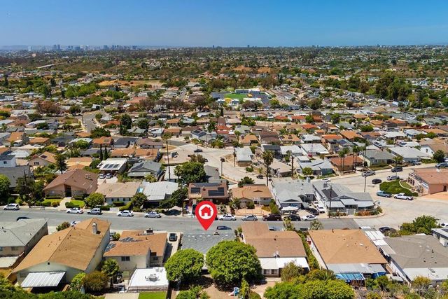 2467 56th Street, San Diego, CA 92105