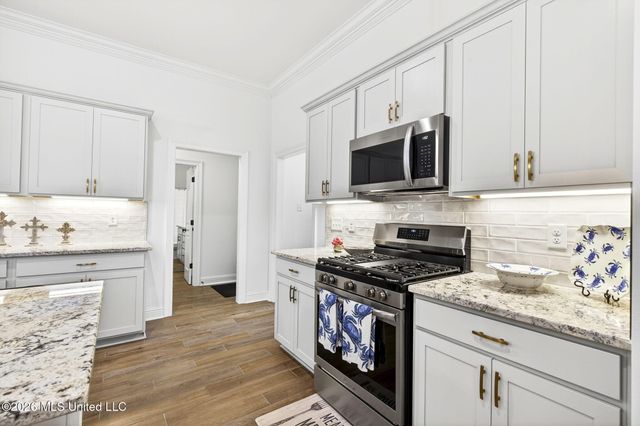 7271 S Aberdeen Drive, Pass Christian, MS 39571