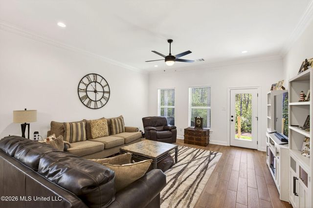 7271 S Aberdeen Drive, Pass Christian, MS 39571