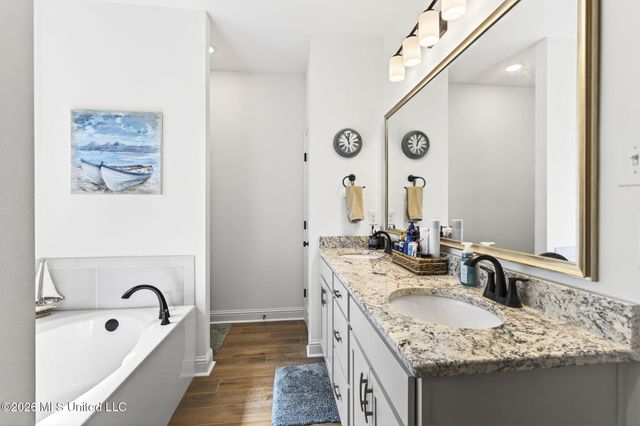 7271 S Aberdeen Drive, Pass Christian, MS 39571