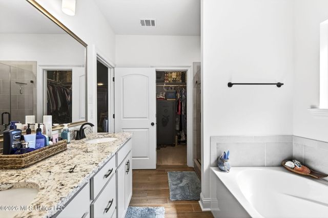 7271 S Aberdeen Drive, Pass Christian, MS 39571