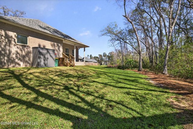 7271 S Aberdeen Drive, Pass Christian, MS 39571