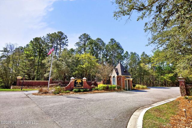 7271 S Aberdeen Drive, Pass Christian, MS 39571