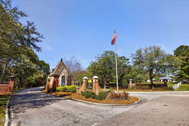 7271 S Aberdeen Drive, Pass Christian, MS 39571