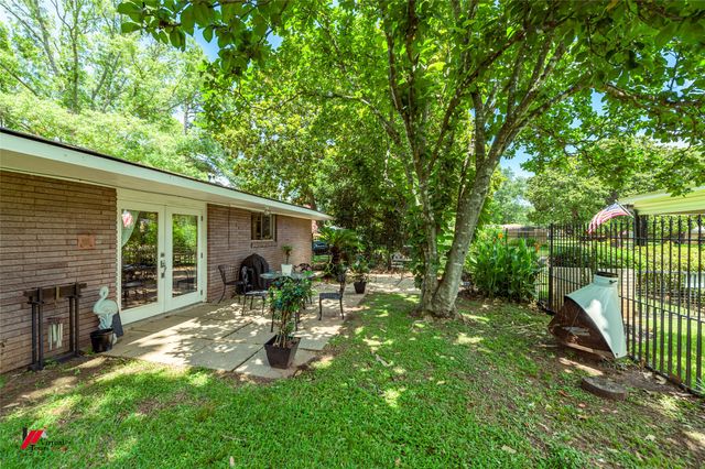 5822 River Road, Shreveport, LA 71105