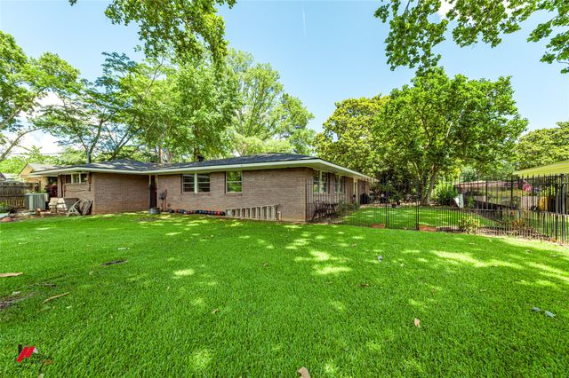 5822 River Road, Shreveport, LA 71105