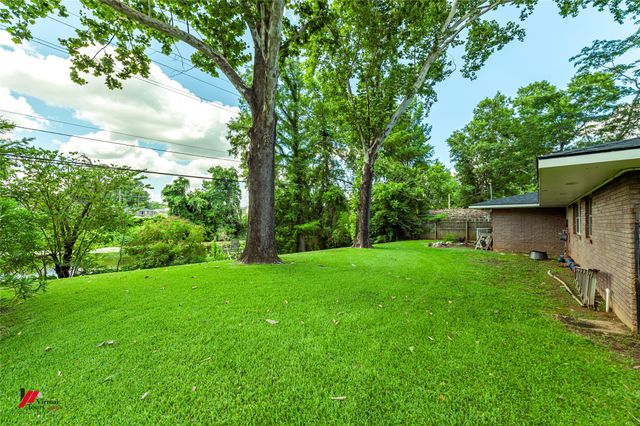 5822 River Road, Shreveport, LA 71105