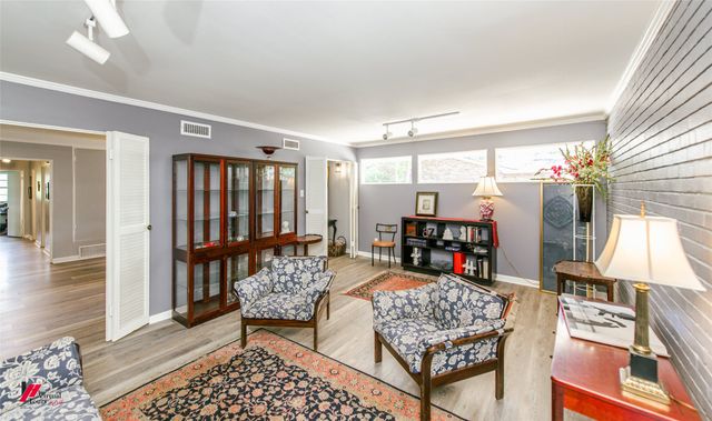 5822 River Road, Shreveport, LA 71105