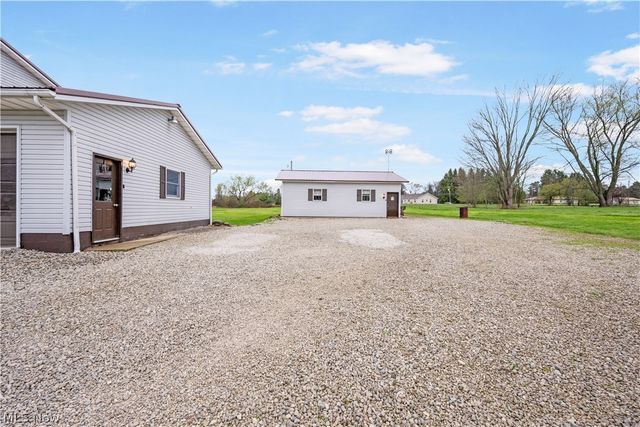 8451 Infirmary Road, Ravenna, OH 44266