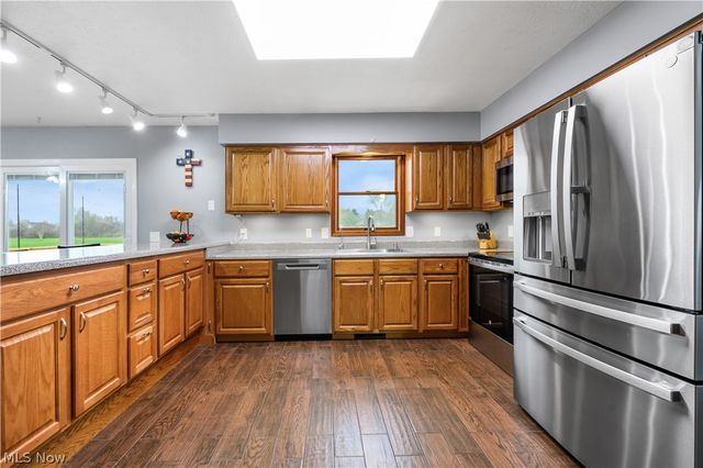 8451 Infirmary Road, Ravenna, OH 44266