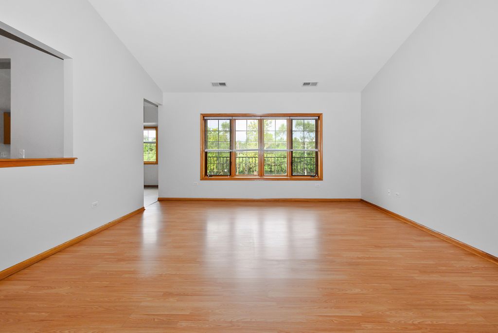 13059 Laurel Glen Court 301, Palos Heights, IL 60463 — photo 4