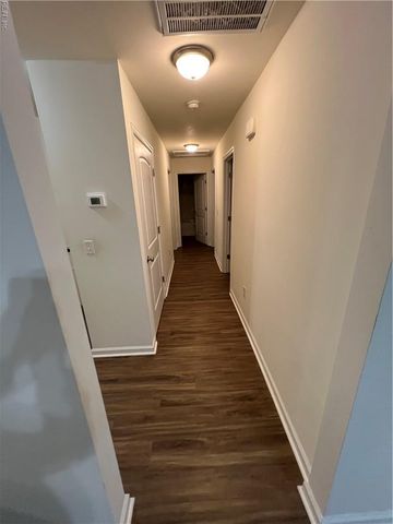 369 Carawan LN, Chesapeake, VA 23322