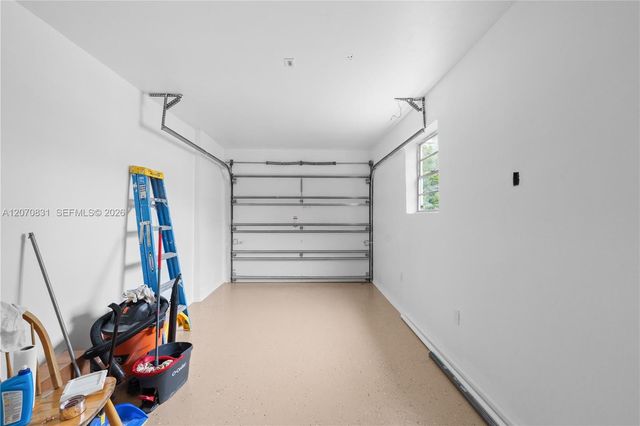 3561 NW 41st Street, Lauderdale Lakes, FL 33309