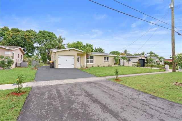 3561 NW 41st Street, Lauderdale Lakes, FL 33309