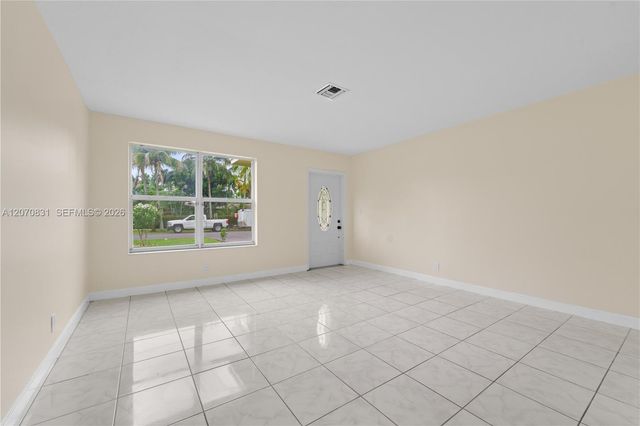3561 NW 41st Street, Lauderdale Lakes, FL 33309