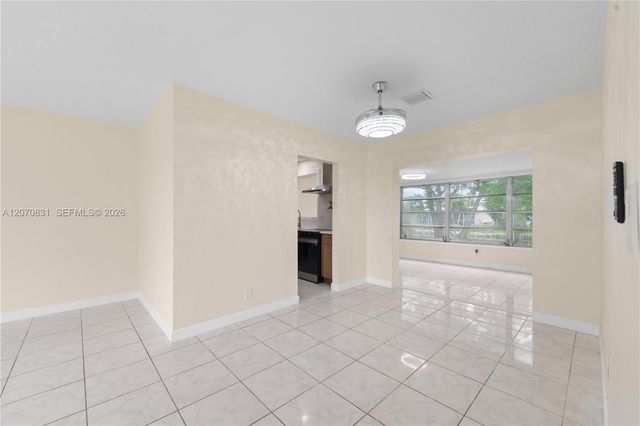 3561 NW 41st Street, Lauderdale Lakes, FL 33309