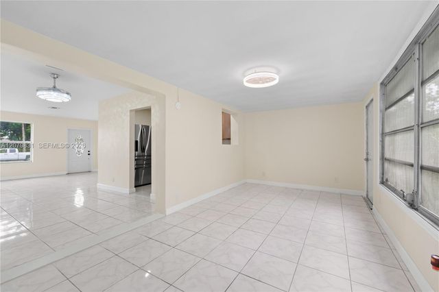 3561 NW 41st Street, Lauderdale Lakes, FL 33309
