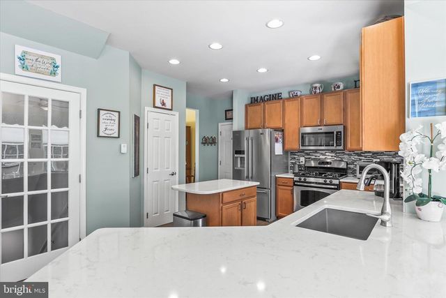 17355 RUSSETT FARM DR, Shrewsbury, PA 17361