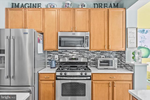 17355 RUSSETT FARM DR, Shrewsbury, PA 17361