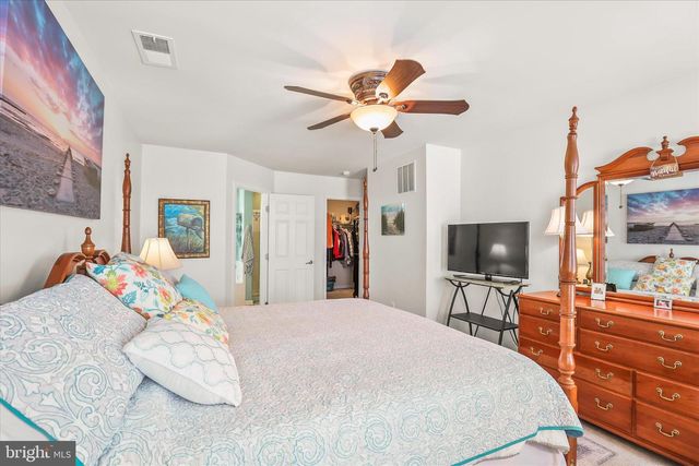 17355 RUSSETT FARM DR, Shrewsbury, PA 17361