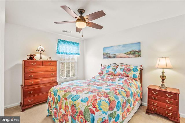 17355 RUSSETT FARM DR, Shrewsbury, PA 17361