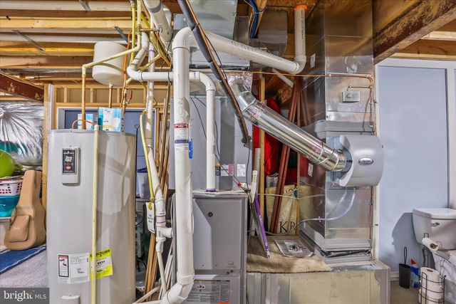 17355 RUSSETT FARM DR, Shrewsbury, PA 17361