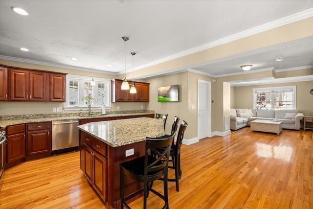 148 Chard St, Weymouth, MA 02189