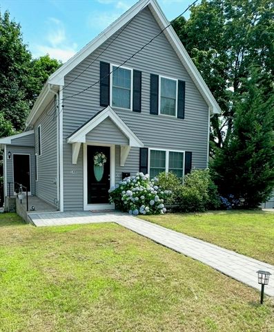 148 Chard St, Weymouth, MA 02189