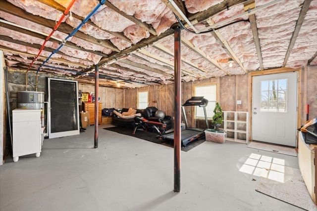 148 Chard St, Weymouth, MA 02189