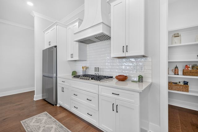 1506 Shalom St, Murfreesboro, TN 37128
