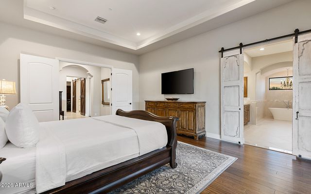 6119 E Gold Dust Avenue, Paradise Valley, AZ 85253