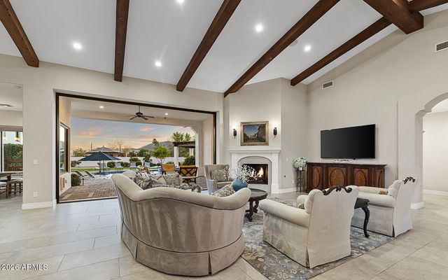 6119 E Gold Dust Avenue, Paradise Valley, AZ 85253